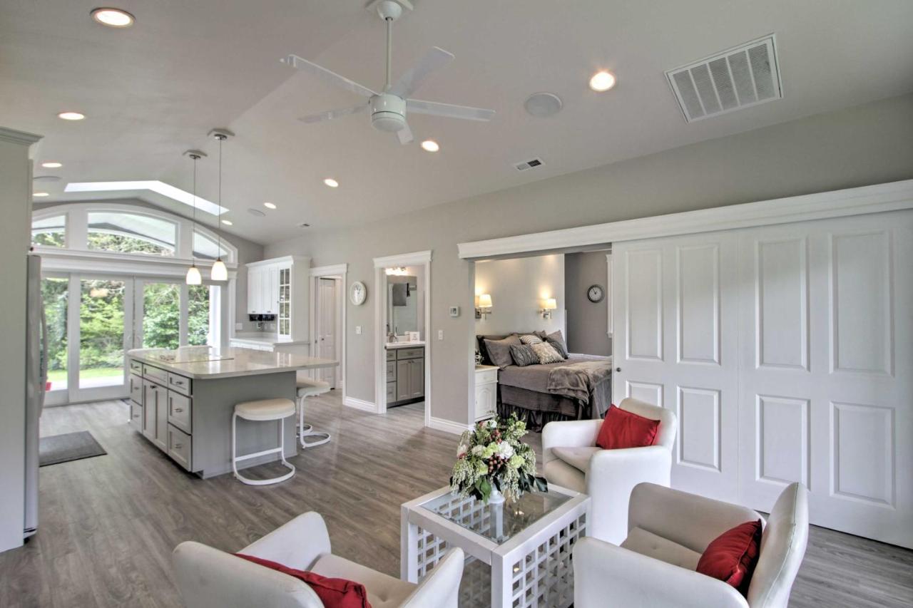 Contemporary Tacoma Cottage With Deck And Pond! Luaran gambar